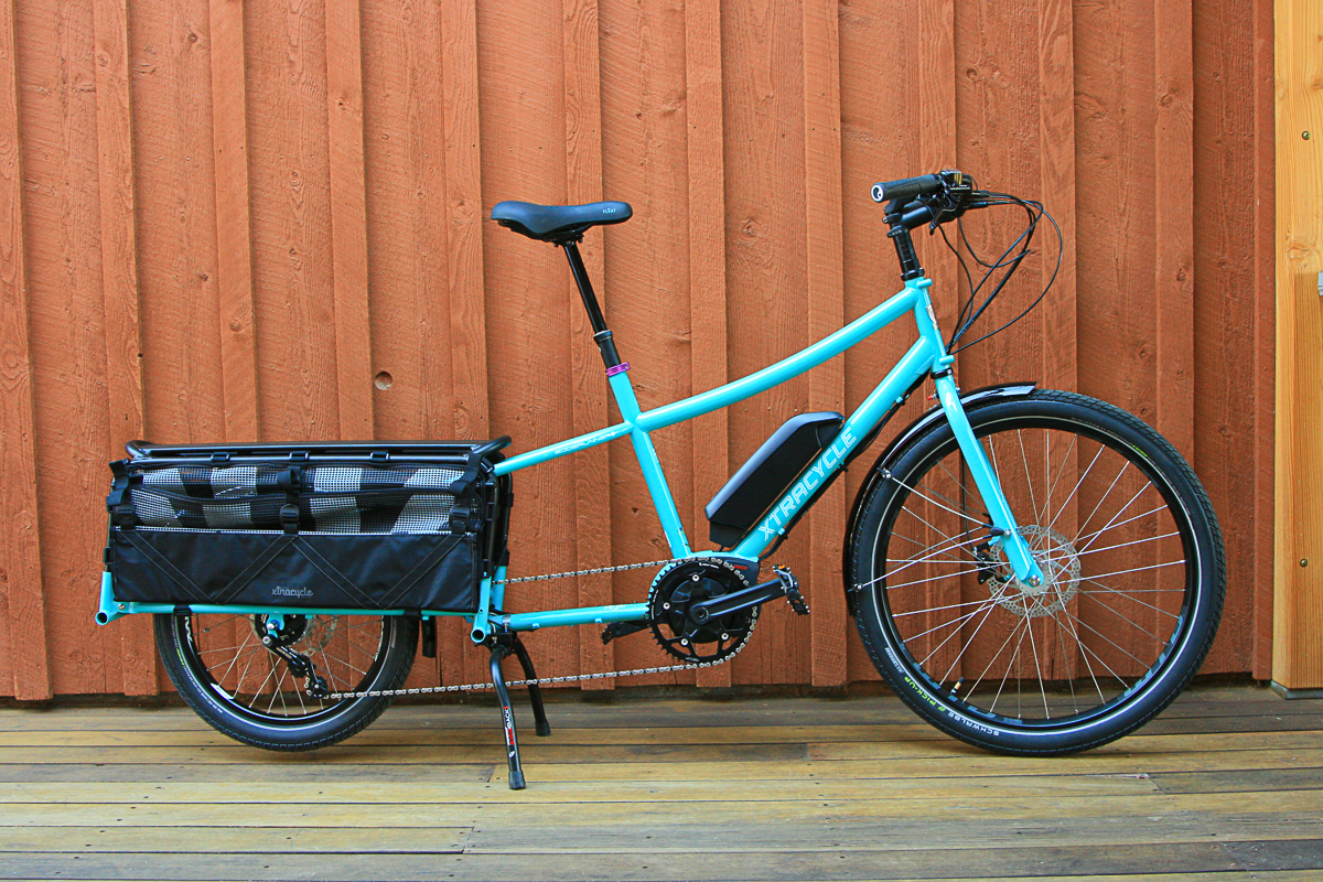 CUSTOM E-BIKES